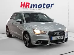 Gris / plata Usado 2011 Audi A1 Ambition Utilitario | 10.990 € (Precio justo)