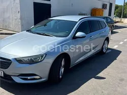 Gris / plata Usado 2018 Opel Insignia Selective Familiar | 9700 € (Precio justo)