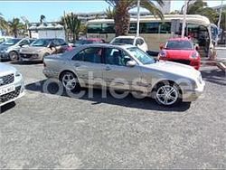 Beige Usado 2002 Mercedes E220 Elegance Berlina | 4500 € (Un poco caro)