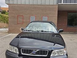 Amarillo Usado 2002 Volvo S40 Berlina | 1900 €