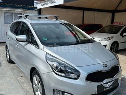 Gris / plata Usado 2016 Kia Carens Monovolumen | 6500 € (Precio justo)