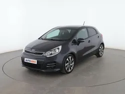 Gris Usado 2017 Kia Rio Berlina | 9999 € (Precio justo)