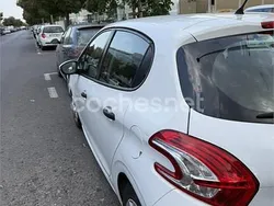 Blanco Usado 2012 Peugeot 208 Active Utilitario | 5500 € (Precio justo)