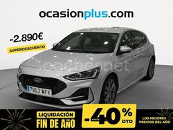 Gris / plata Usado 2023 Ford Focus ST-Line Berlina | 16.890 € (Precio justo)