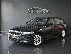 Negro Usado 2021 BMW 318 Familiar | 22.900 € (Buen precio)