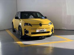 Amarillo Usado 2025 Renault R5 Iconic Utilitario | 31.700 € (Precio justo)