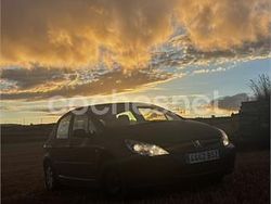 Negro Usado 2001 Peugeot 307 Berlina | 2000 € (Precio justo)