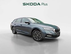 Gris Usado 2021 Skoda Octavia Ambition Familiar | 17.990 € (Precio justo)