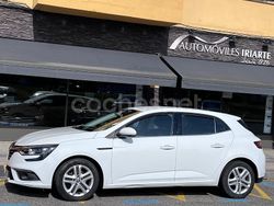 Blanco Usado 2020 Renault Mégane IV Business Berlina | 14.000 € (Precio justo)
