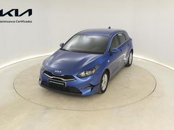 Blue flame Nuevo 2025 Kia Ceed Berlina | 21.700 € (Un poco caro)
