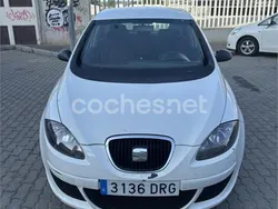 Blanco Usado 2005 Seat Altea Reference Monovolumen | 3800 € (Precio justo)