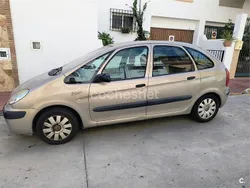 Beige Usado 2006 Citroën Xsara Picasso Exclusive Monovolumen | 1350 € (Super precio)