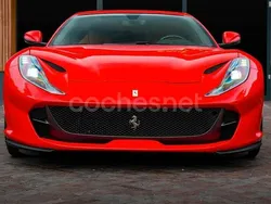 Rojo Usado 2019 Ferrari 812 Coupe | 311.900 €