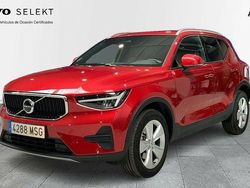 Rojo Usado 2024 Volvo XC40 Core SUV | 36.900 € (Caro)