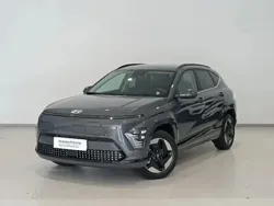 Gris/plata Usado 2024 Hyundai Kona SUV | 35.990 €