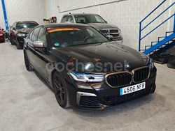 Negro Usado 2017 BMW M550 Comfort Edition Berlina | 38.000 €