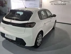Blanco Usado 2020 Peugeot 208 Active Utilitario | 11.000 € (Precio justo)