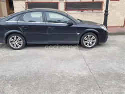 Negro Usado 2007 Opel Vectra Essentia Berlina | 2700 € (Precio justo)