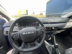 Azul Usado 2023 Dacia Sandero Essentiel Utilitario | 14.500 € (Precio justo)