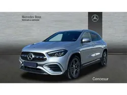 Gris Nuevo 2025 Mercedes GLA200 SUV | 51.400 € (Un poco caro)