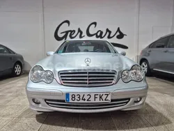Gris / plata Usado 2007 Mercedes C230 Elegance Berlina | 6995 €