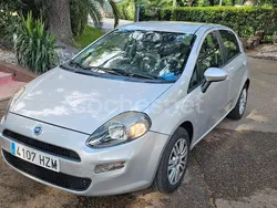 Gris / plata Usado 2014 Fiat Punto Sport Utilitario | 4800 €