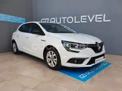 Blanco Usado 2019 Renault Mégane IV LIMITED Berlina | 14.990 € (Un poco caro)