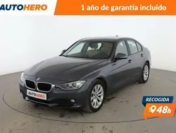 Gris / plata Usado 2013 BMW 318 Comfort Edition Berlina | 13.399 € (Precio justo)