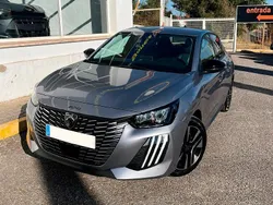 Gris Nuevo 2025 Peugeot 208 Allure Utilitario | 21.300 € (Precio justo)