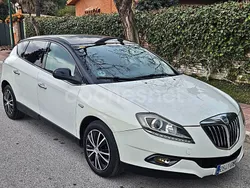 Blanco Usado 2010 Lancia Delta Utilitario | 4500 €