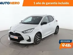 Blanco Usado 2021 Toyota Yaris Hybrid Style Berlina | 17.999 € (Precio justo)