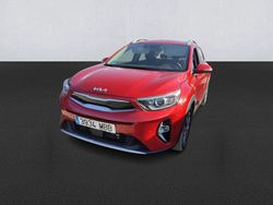 Rojo Usado 2022 Kia Stonic SUV | 18.800 € (Precio justo)