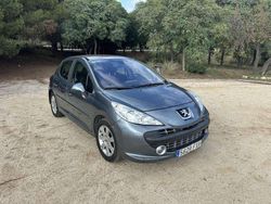 Gris Usado 2007 Peugeot 207 Premium Utilitario | 4800 € (Buen precio)
