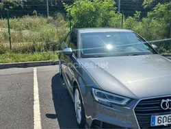 Gris / plata Usado 2019 Audi A3 Sportback S-Line Berlina | 15.700 € (Buen precio)