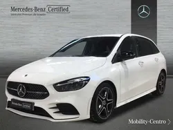 Blanco polar pintura unicolor Usado 2023 Mercedes B200 AMG line Monovolumen | 33.650 € (Precio justo)