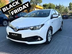 Blanco Usado 2017 Toyota Auris Hybrid Active Berlina | 11.000 € (Buen precio)