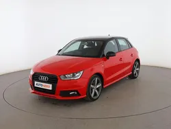 Rojo Usado 2017 Audi A1 Attraction Utilitario | 15.299 €