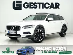 Blanco Usado 2021 Volvo V90 CC Pro Familiar | 44.990 € (Precio justo)
