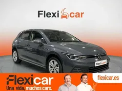 Blanco Usado 2020 VW Golf VIII Advance Utilitario | 21.190 € (Precio justo)