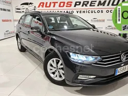 Negro Usado 2021 VW Passat Executive Familiar | 17.999 € (Precio justo)