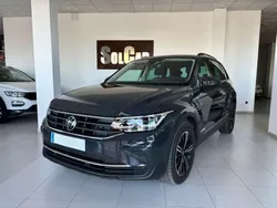Gris Usado 2020 VW Tiguan Life SUV | 29.590 € (Precio justo)