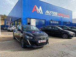 Negro Usado 2021 Peugeot 208 Allure Utilitario | 15.950 € (Caro)