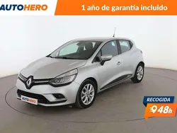 Gris Usado 2017 Renault Clio IV Zen Berlina | 9799 € (Precio justo)