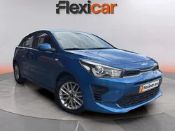 Azul Usado 2022 Kia Rio Berlina | 13.490 € (Precio justo)