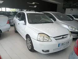 Blanco Usado 2005 Kia Rio Berlina | 1400 € (Buen precio)