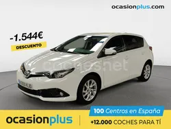 Blanco Usado 2018 Toyota Auris Active Berlina | 16.990 € (Un poco caro)