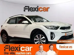 Blanco Usado 2022 Kia Stonic SUV | 15.990 € (Precio justo)