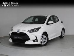 Blanco Usado 2022 Toyota Yaris Hybrid Business Edition Berlina | 15.990 € (Precio justo)
