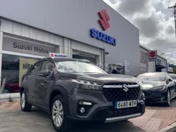 Gris / plata Usado 2024 Suzuki SX4 S-Cross SUV | 25.990 € (Caro)