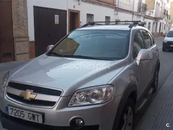 Gris / plata Usado 2010 Chevrolet Captiva LS SUV | 7000 € (Precio justo)